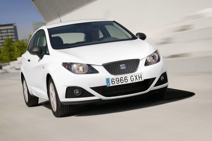  Seat Ibiza 1.2 TDI CR Ecomotive 2010 года  (фото 9 из 15)